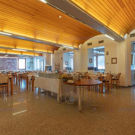 Albergo Sorriso Darfo Boario Terme Ngoại thất bức ảnh