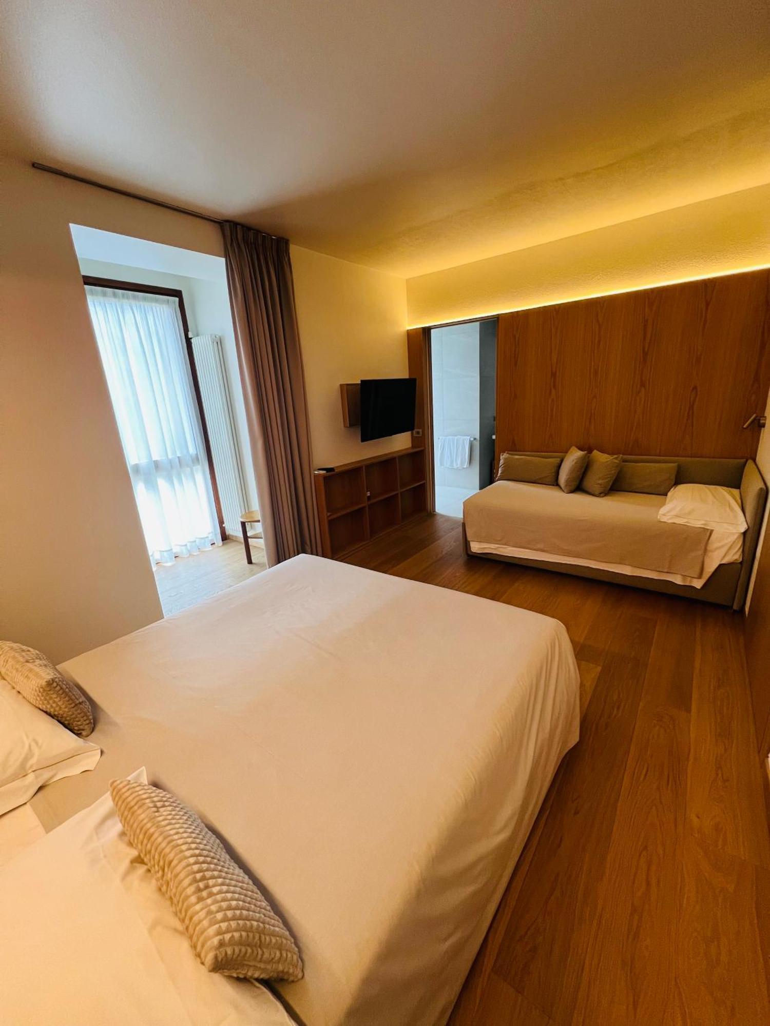 Albergo Sorriso Darfo Boario Terme Phòng bức ảnh