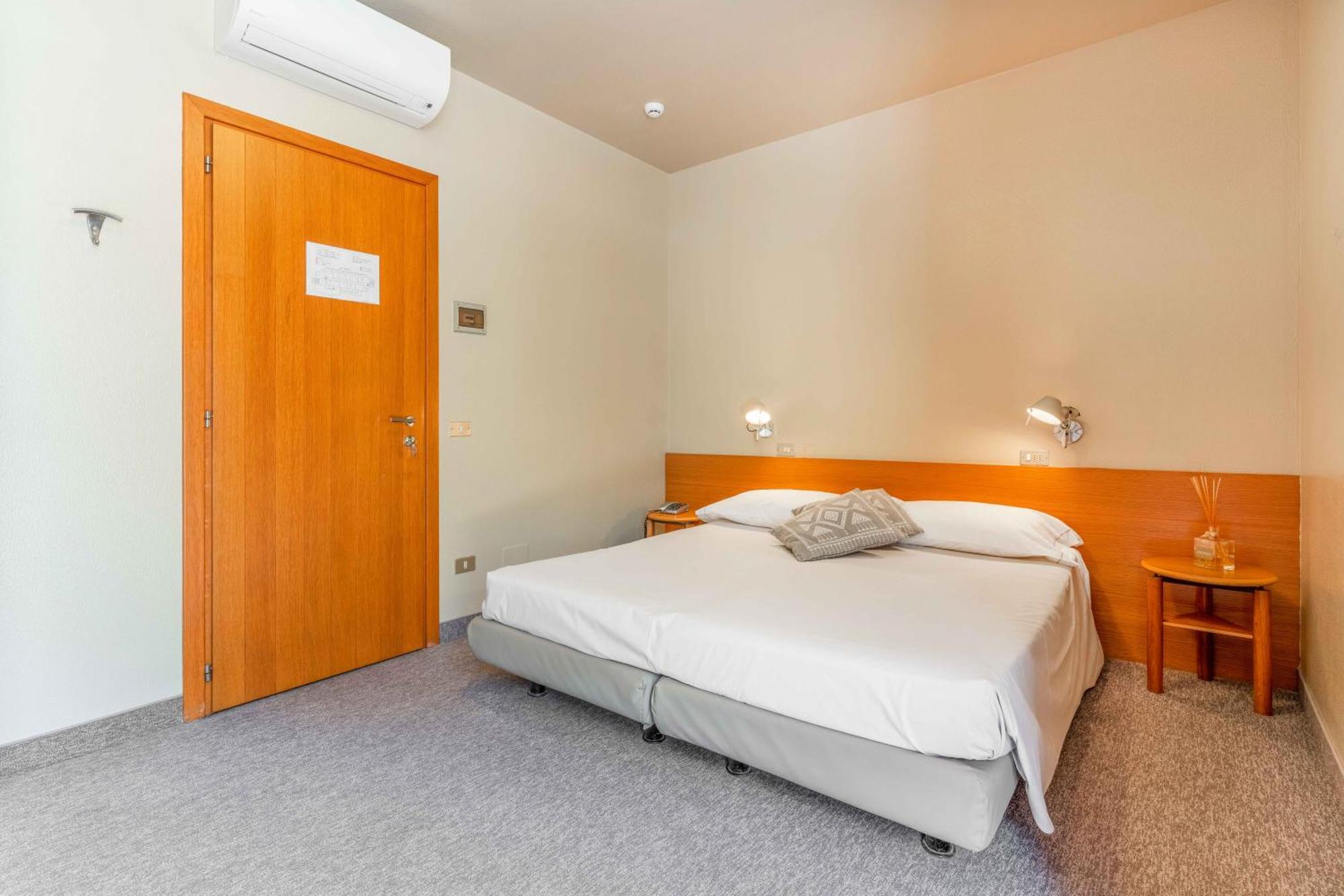 Albergo Sorriso Darfo Boario Terme Ngoại thất bức ảnh